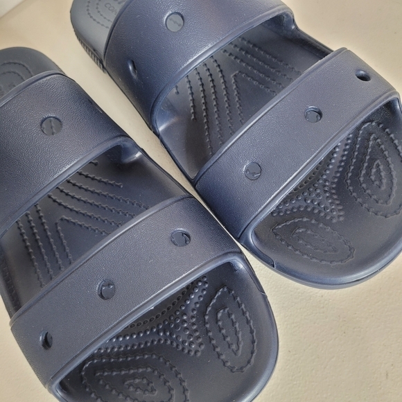 Crocs Classic Two-Strap Slide Sandal - Size 8 - Picture 9 of 11